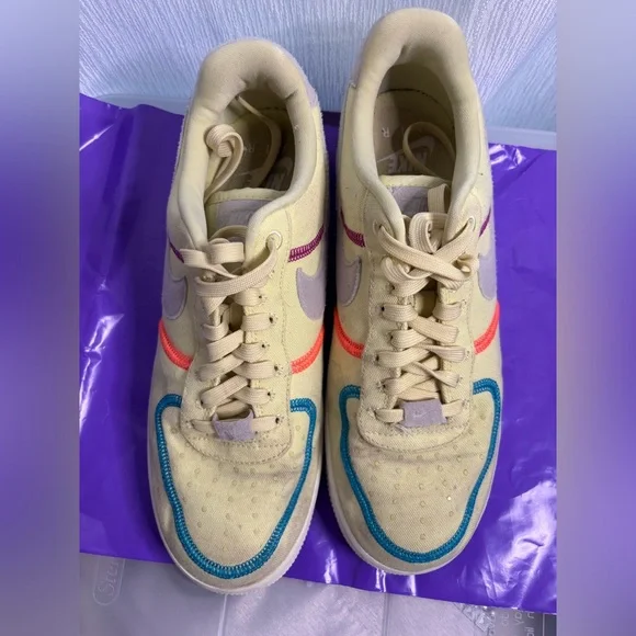 Nike Air Yellow Sneakers Size 9 - Picture 4 of 5